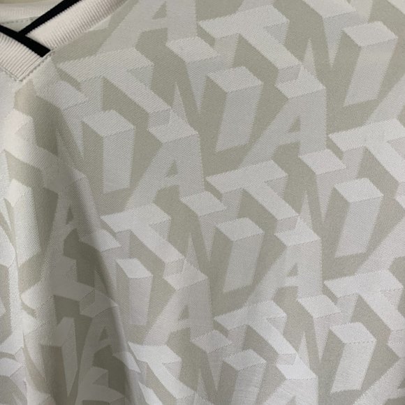 TNA Oversized Jersey - Picture 2 of 4